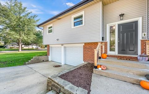 1287 Blackhawk Dr, Elgin, IL 60120 photo 22