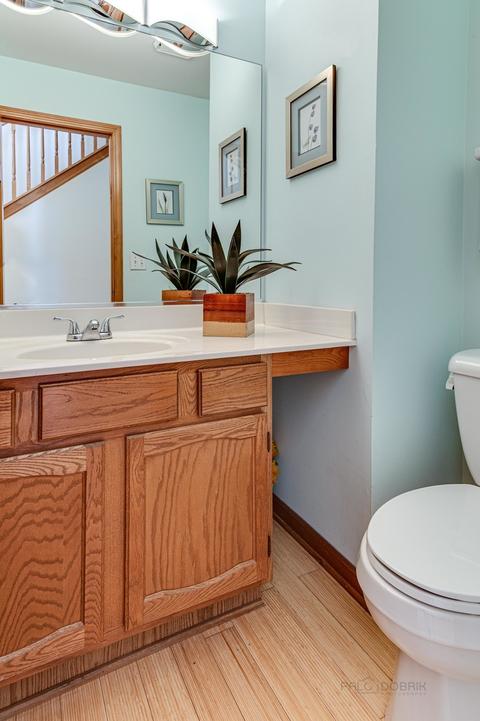 1358 E Thacker St, Schaumburg, IL 60173 photo 16