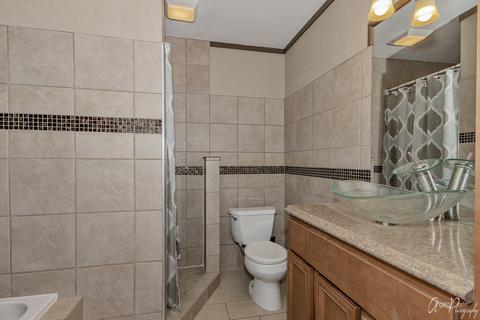 911 W Plum St, Mchenry, IL 60051 photo 24