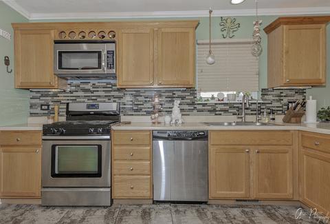 911 W Plum St, Mchenry, IL 60051 photo 15
