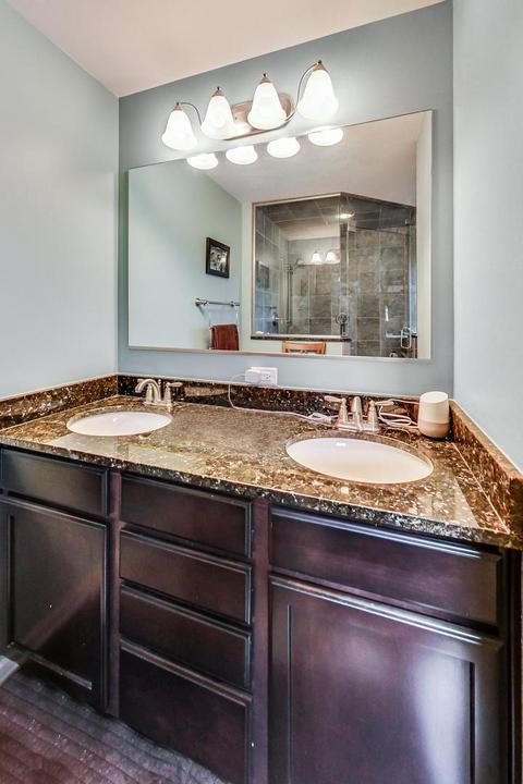 427 W Amberside Dr, Elgin, IL 60124 photo 33