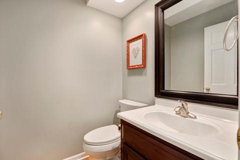 472 E Central Ave, Lombard, IL 60148 photo 17