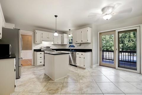 472 E Central Ave, Lombard, IL 60148 photo 4