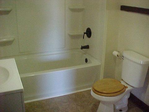 340 Odgen St, Capron, IL 61012 photo 9