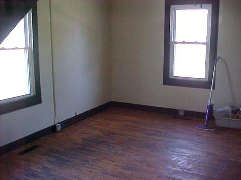 340 Odgen St, Capron, IL 61012 photo 6