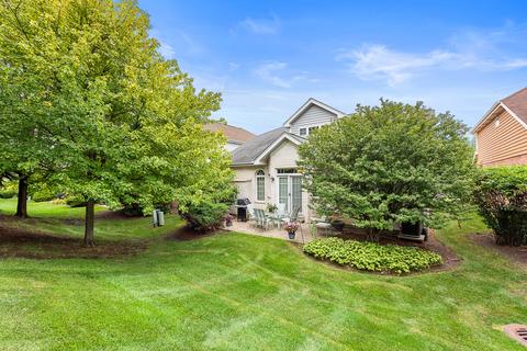 6448 Emerald Ct, Willowbrook, IL 60527 photo 26