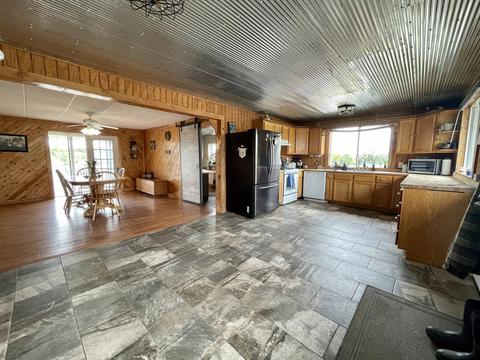 9822 Mill Rd, Mount Carroll, IL 61053 photo 11