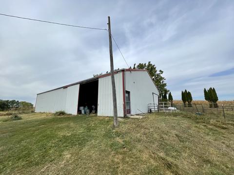 9822 Mill Rd, Mount Carroll, IL 61053 photo 9