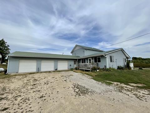 9822 Mill Rd, Mount Carroll, IL 61053 photo 8