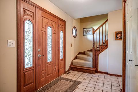 215 Decker Dr, Cary, IL 60013 photo 3