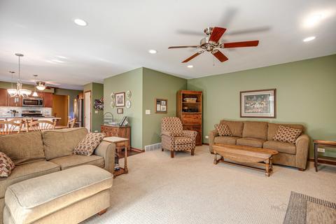 215 Decker Dr, Cary, IL 60013 photo 12