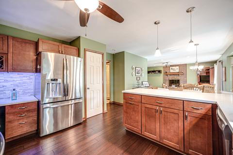 215 Decker Dr, Cary, IL 60013 photo 7