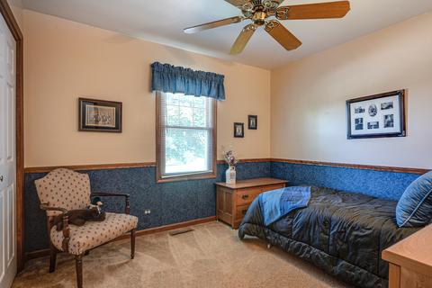 215 Decker Dr, Cary, IL 60013 photo 23