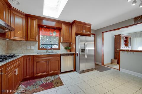 836 S Tures Ln, Des Plaines, IL 60018 photo 8