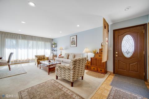 836 S Tures Ln, Des Plaines, IL 60018 photo 5