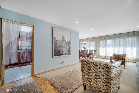 836 S Tures Ln, Des Plaines, IL 60018 photo 4