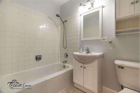 1550 Sandpebble Dr #101, Wheeling, IL 60090 photo 8