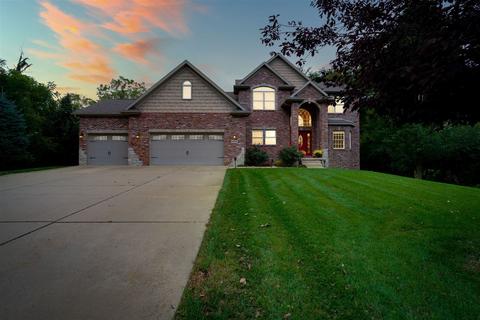 9432 Abbey Way, Downs, IL 61736 photo 2