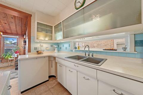 1435 Maple Ave, Berwyn, IL 60402 photo 8