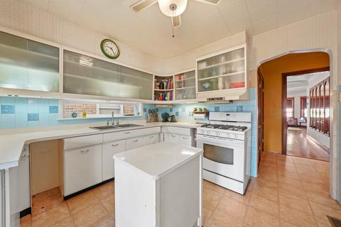 1435 Maple Ave, Berwyn, IL 60402 photo 9