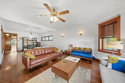 1435 Maple Ave, Berwyn, IL 60402 photo 3