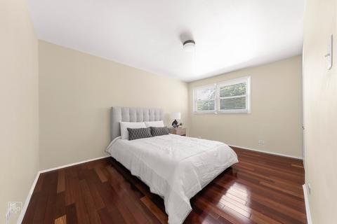 1105 Kent Ct, Wheaton, IL 60189 photo 7