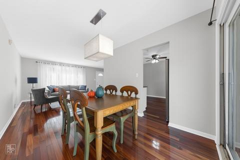 1105 Kent Ct, Wheaton, IL 60189 photo 5