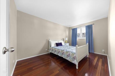 1105 Kent Ct, Wheaton, IL 60189 photo 8