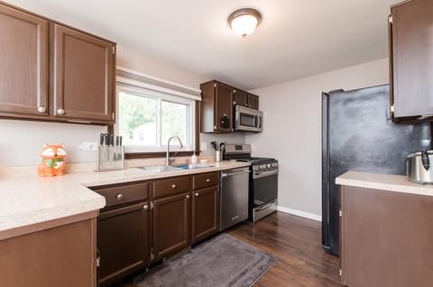 1785 Charles Ave, Algonquin, IL 60102 photo 10