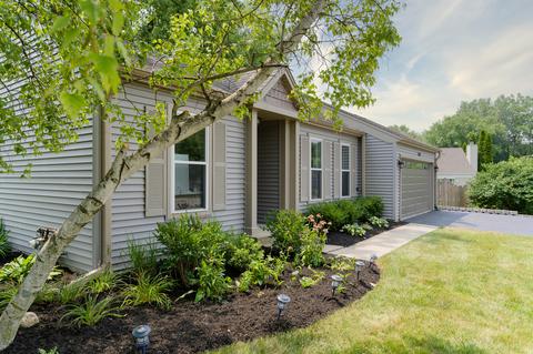 1785 Charles Ave, Algonquin, IL 60102 photo 3