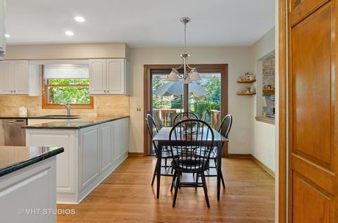 817 Lyford Ln, Wheaton, IL 60189 photo 13