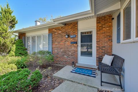 2021 Lancaster Ln, Wheaton, IL 60189 photo 3