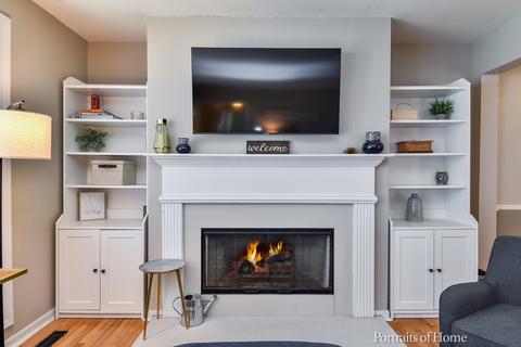 2021 Lancaster Ln, Wheaton, IL 60189 photo 7