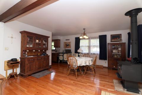 334 5th Ave, Marengo, IL 60152 photo 2