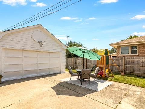 1427 Morris Ave, Berkeley, IL 60163 photo 3