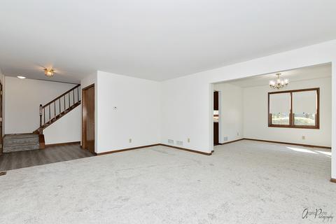 3415 W Bretons Dr, Mchenry, IL 60050 photo 7