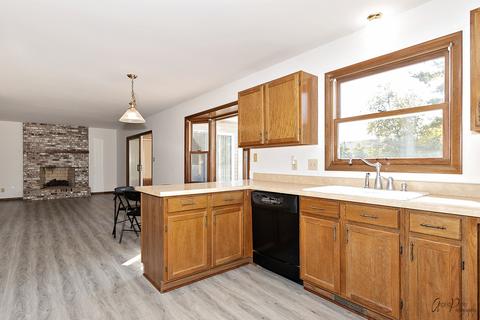 3415 W Bretons Dr, Mchenry, IL 60050 photo 10