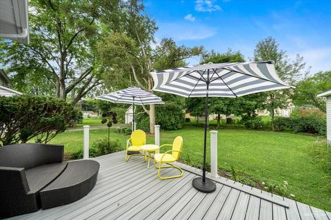 840 Cedar Ave, Elgin, IL 60120 photo 17