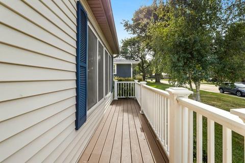 404 Ridge St, Algonquin, IL 60102 photo 3