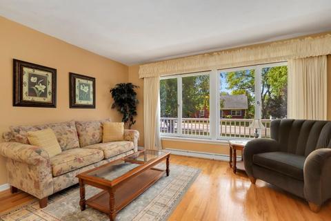 404 Ridge St, Algonquin, IL 60102 photo 4