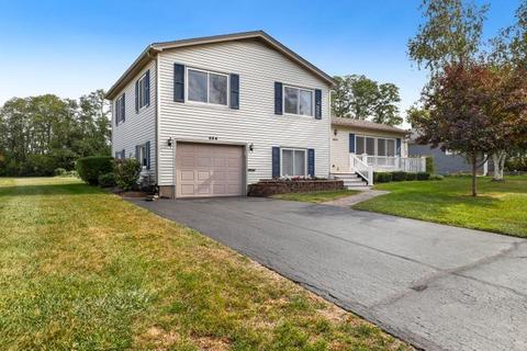 404 Ridge St, Algonquin, IL 60102 photo 2