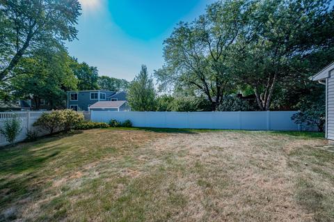 324 Beech Ct, Naperville, IL 60540 photo 28