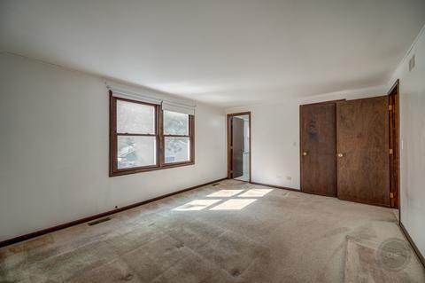 324 Beech Ct, Naperville, IL 60540 photo 17