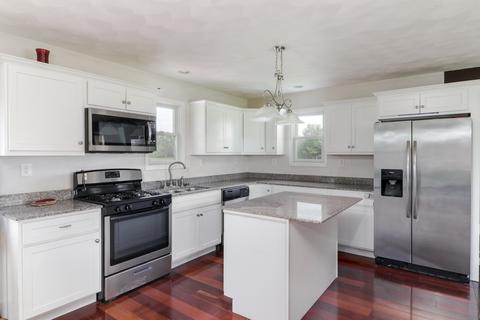 707 E 11th St, Delavan, IL 61734 photo 4
