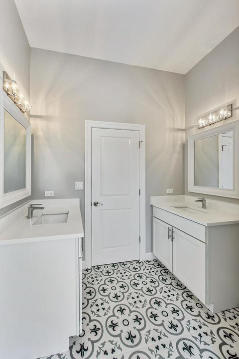 402 E 89th Pl, Chicago, IL 60619 photo 38