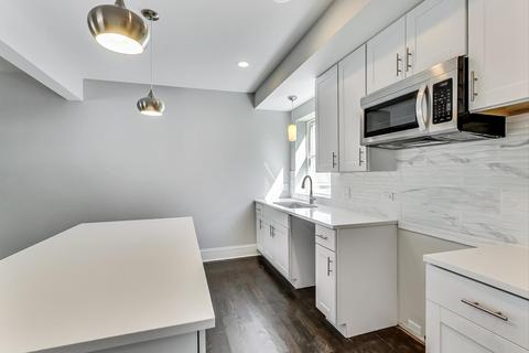 402 E 89th Pl, Chicago, IL 60619 photo 12