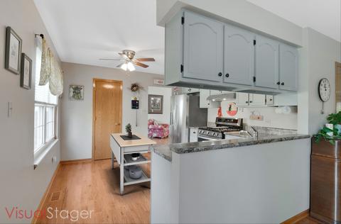 385 Pearson Cir, Naperville, IL 60563 photo 7