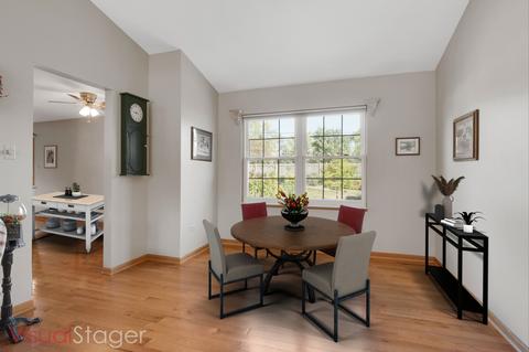 385 Pearson Cir, Naperville, IL 60563 photo 6