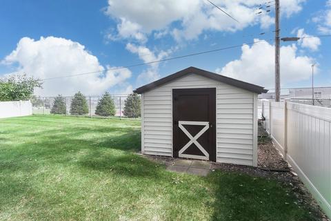 505 Aberdeen St, Hoffman Estates, IL 60169 photo 23