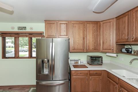 505 Aberdeen St, Hoffman Estates, IL 60169 photo 8